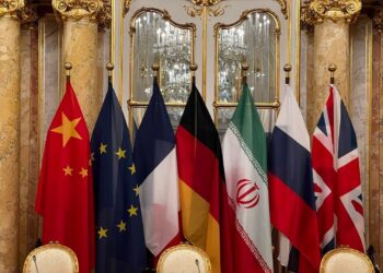 دو دهه مذاکرات هستهای ایران 1 به بهانه بازگشت معافیت برخی تحریم های هستهای ایران در آستانه نشست وین بررسی شد؛ دو دهه مذاکرات هستهای ایران