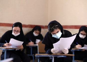 خداحافظی با رشته ریاضی در برخی دبیرستانهای کشور 1 خداحافظی با رشته ریاضی در برخی دبیرستانهای کشور