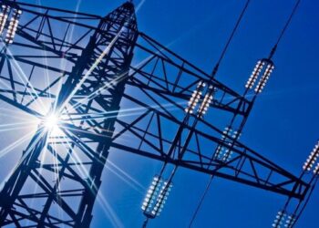 اعمال برنامه خاموشی احتمالی برق برای صنایع فارس