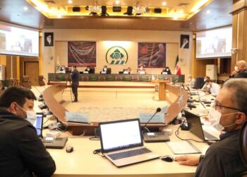 اعتراض تند رییس شورای شهر به غیبت شهردار و معاونان او در صحن علنی شورا 3 اعتراض تند رییس شورای شهر به غیبت شهردار و معاونان او در صحن علنی شورا