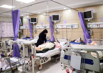 احتمال افزایش مختصر کرونا در اردیبهشت‌ماه