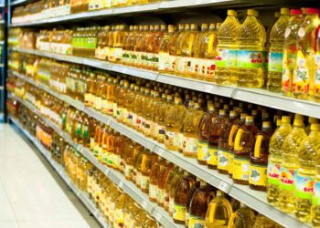 کمبود روغن خوراکی در بازار شیراز 1 کمبود روغن خوراکی در بازار شیراز