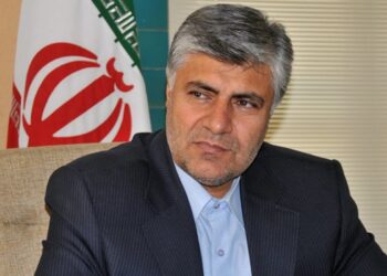 حضور اجباری دانش‌آموزان لغو شود