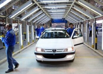 پژو پارس ۴۴۵ میلیون تومان شد؛ قیمت خودرو به اندازه ۶ ماه جهش پیدا کرد