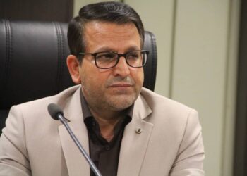 اولویت اقشار محروم، روستاییان و عشایر در مباحث اقتصادی و خدمات 5 اولویت اقشار محروم، روستاییان و عشایر در مباحث اقتصادی و خدمات