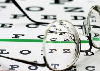 تغذیه و بیماری های چشمی در سالمندان 1 تغذیه و بیماری های چشمی در سالمندان