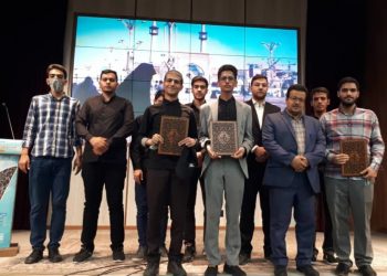 درخشش دانش آموزان استان فارس در مسابقات بخش پژوهشی قرآن ،عترت و نمازکشور 1 درخشش دانش آموزان استان فارس در مسابقات بخش پژوهشی قرآن ،عترت و نمازکشور