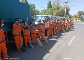 مانور پاکسازی محله ها و معابر سطح شهر شیراز