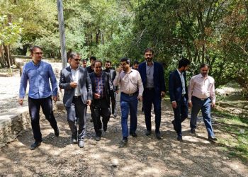 موانع و مشکلات مناطق گردشگری استان فارس رفع می گردد