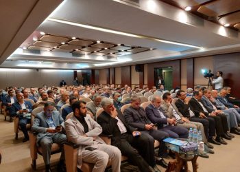 دستور وزیر برای بررسی یک سند تدوین شده در فارس 6 دستور وزیر برای بررسی یک سند تدوین شده در فارس