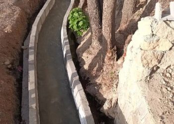 جدول بتنی جایگزین مسیر خاکی آبراهه قنات منصور آباد