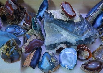 نمایشگاه هفت گوهر سنگی در شیراز برگزار شد