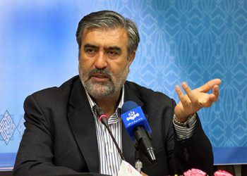 برای خانواده ایثارگران باید مسکن مناسب بسازیم نه یک آلونک در طبقه دهم 5 برای خانواده ایثارگران باید مسکن مناسب بسازیم نه یک آلونک در طبقه دهم