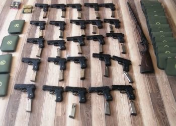 اعضایک باند قاچاق سلاح در فارس دستگیر شدند