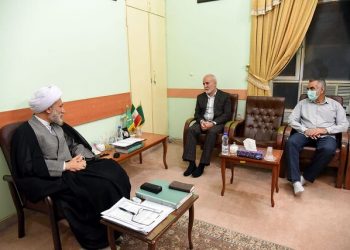 بنده نسبت به تواناییهای شما آشنایی دارم 1 امام جمعه شیراز خطاب به محمدحسن اسدی، شهردار منتخب شورای شیراز