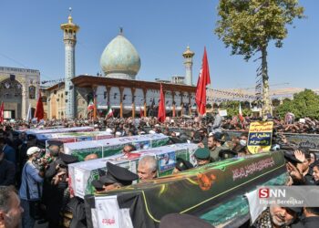 تشییع باشکوه شهدای حادثه تروریستی شاهچراغ