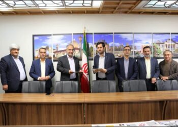 همراهی متفاوت زبان هنر با دانش آموزان فارس