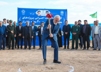 کلنگ زنی پروژه های خدمات رسانی در شیراز 3 کلنگ زنی پروژه های خدمات رسانی در شیراز