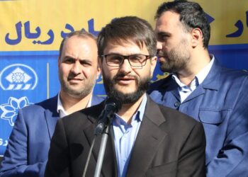 سایت نوسازی ناوگان تاکسیرانی بازگشایی می شود 4 افتتاح و کلنگ زنی 40 پروژه شهرداری شیراز با ارزش 2325 میلیارد ریال