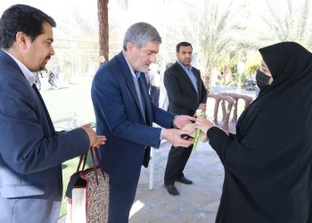 تجلیل از مادران و همسران شهدای حرم شاهچراغ 1 تجلیل از مادران و همسران شهدای حرم شاهچراغ