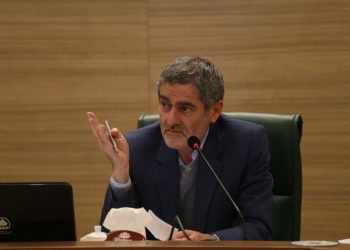 راههای دسترسی آسان به حرم مطهر با رعایت موازین میراثی گسترش یابد / نیاز به تسریع در تدوین نقشه کمربند سبز شیراز