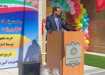 کلنگ زنی شهر صنعتی خنج نقطه عطفی در این شهرستان 4 کلنگ زنی شهر صنعتی خنج نقطه عطفی در این شهرستان