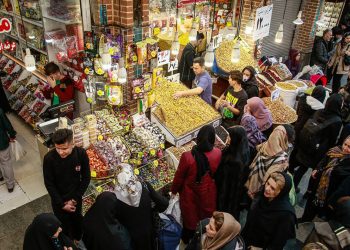 نظارت بر شبکه توزیع،کنترل قیمت ها و برخود با متخلفین وفق قانون