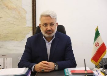 اگر دختری که کشف حجاب کرده و جوانی که ظاهری متفاوت دارد را دشمن بدانیم،راه را اشتباه رفته ایم 5 اگر دختری که کشف حجاب کرده و جوانی که ظاهری متفاوت دارد را دشمن بدانیم،راه را اشتباه رفته ایم