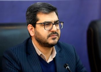 باید آداب و ادب گردشگری ترویج گردد