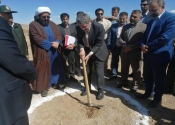 عملیات اجرایی پروژه 1204 واحدی نهضت ملی مسکن اقلید آغاز شد 5 عملیات اجرایی پروژه 1204 واحدی نهضت ملی مسکن اقلید آغاز شد