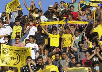 حمایت هواداران می تواند مسیر صعود تیم فجر به لیگ برتر را هموار کند