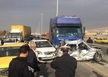 کمر تخلفات رانندگی در شیراز شکسته شد 1 کمر تخلفات رانندگی در شیراز شکسته شد