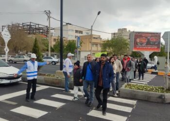 گره‌گشایی ترافیک نوروزی با حضور همیاران مهربان ترافیک