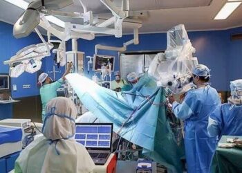 در مبتلایان به افسردگی مزمن با دستگاه vns برای اولین بار در شیراز 1 در مبتلایان به افسردگی مزمن با دستگاه vns برای اولین بار در شیراز