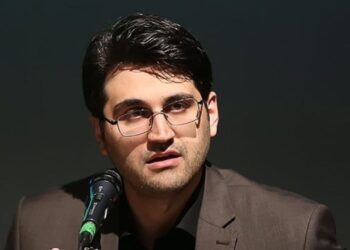 باید به بخش خصوصی اعتماد و فرش قرمز برایشان پهن کرد 