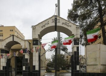 رد شایعه تامین قرار وثیقه برای بازداشت شدگان از سوی استاندار فارس 1 شیراز تحلیل