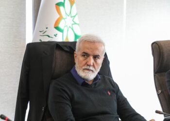 شهردار شیراز: اگر سرم برود نمیگذارم باغات گروه یک تغییر کاربری پیدا کند/ مدیریت یعنی انجام کار به وسیله دیگران 2 شهردار شیراز: اگر سرم برود نمیگذارم باغات گروه یک تغییر کاربری پیدا کند/ مدیریت یعنی انجام کار به وسیله دیگران