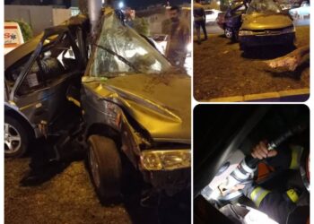 برخوردشدیدخودروی سواری با تیرچراغ برق در بلوار رحمت 1 برخوردشدیدخودروی سواری با تیرچراغ برق در بلوار رحمت