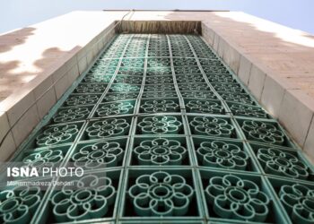 مدیریت ناکارآمد مجموعه میراث فرهنگی استان فارس و سرمایه هایی که بر باد می رود! 1 مدیریت ناکارآمد مجموعه میراث فرهنگی استان فارس و سرمایه هایی که بر باد می رود!