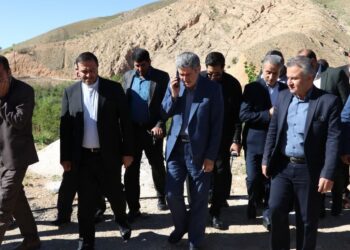 زیرساخت های شهرکهای صنعتی سپیدان تکمیل می شو 1 زیرساخت های شهرکهای صنعتی سپیدان تکمیل می شو