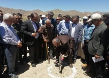 آغاز عملیات اجرایی اتصال فارس به استان یزد از مسیر نی ریز -مشکان 1 آغاز عملیات اجرایی اتصال فارس به استان یزد از مسیر نی ریز -مشکان