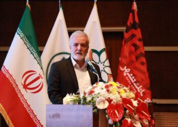 برای حذف بروکراسی و موانع سرمایه گذاری در شهر تلاش میکنیم 5 برای حذف بروکراسی و موانع سرمایه گذاری در شهر تلاش میکنیم