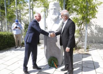 نمایش شکوه شیراز در پایتخت فرهنگی مجارستان