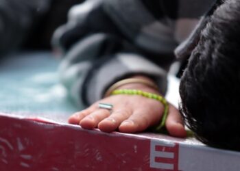 جانباز ۷۰ درصد، حاج سید رحیم بازیار پس از تحمل سالها رنج جانبازی آسمانی شد و به یاران شهیدش پیوست 4 جانباز ۷۰ درصد، حاج سید رحیم بازیار پس از تحمل سالها رنج جانبازی آسمانی شد و به یاران شهیدش پیوست