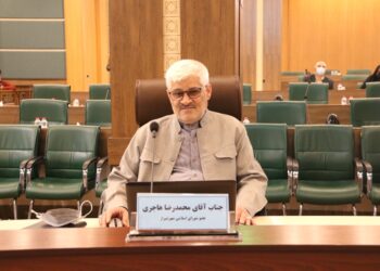 باید از تجربه ادوار شورا و شهرداری پیشین استفاده کرد؛تجربه ستیزی خطاست 4 باید از تجربه ادوار شورا و شهرداری پیشین استفاده کرد؛تجربه ستیزی خطاست