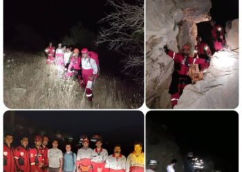 عملیات 7 ساعته آتش نشانان جهت جستجو و نجات 2 نفر درکوه 1 عملیات 7 ساعته آتش نشانان جهت جستجو و نجات 2 نفر درکوه