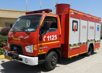 شایعه آتش گرفتن خودرو آتش نشانی شیراز 2 شایعه آتش گرفتن خودرو آتش نشانی شیراز