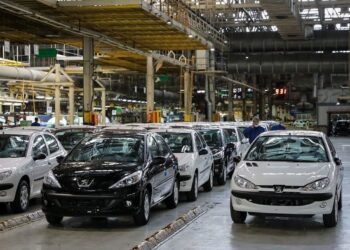 بازار خودرو در رکود سنگین