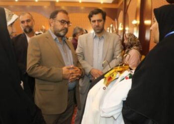 برقراری نمایشگاه ثابت و شایسته عفاف و حجاب در شیراز 4 برقراری نمایشگاه ثابت و شایسته عفاف و حجاب در شیراز