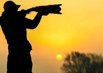 دوربین به جای تفنگ 4 دوربین به جای تفنگ